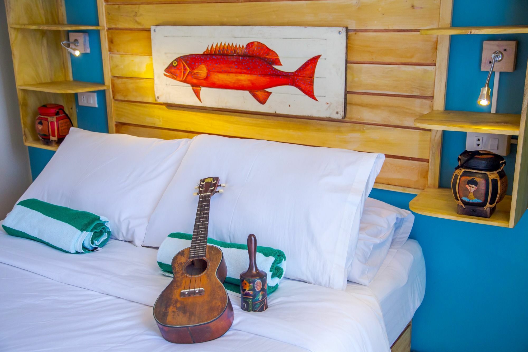 Flotsam And Jetsam Artist Beach Hostel سان خوان المظهر الخارجي الصورة